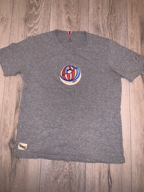 Men's Tracksmith National Donut Day T-Shirt Limited Edition Gray Size: Small
